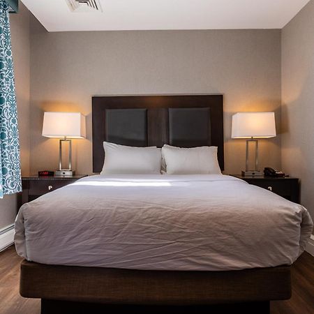 The Centennial Hotel Concord Extérieur photo