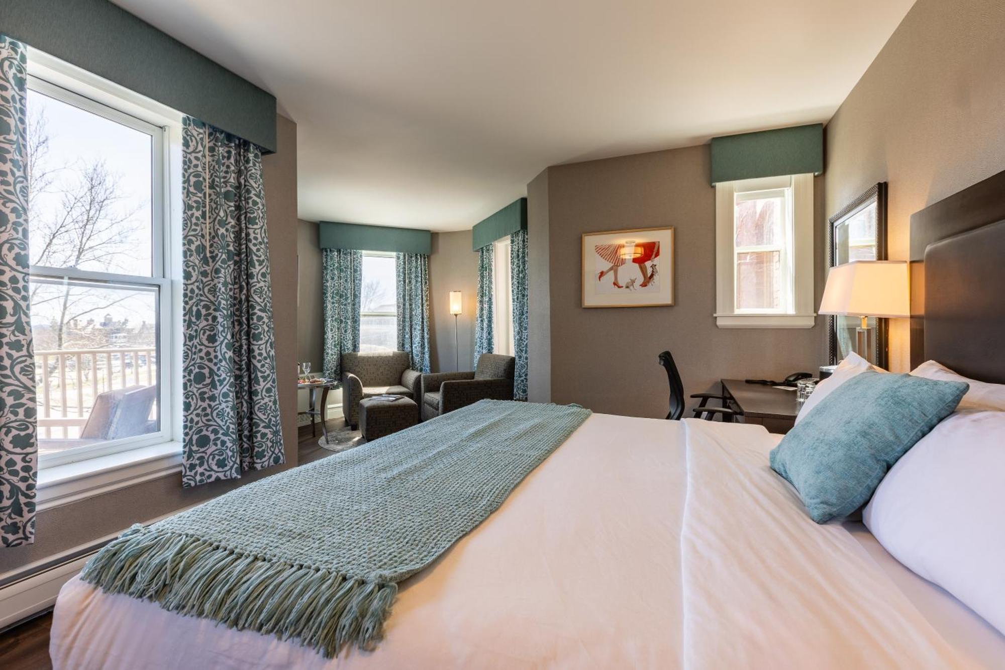 The Centennial Hotel Concord Extérieur photo