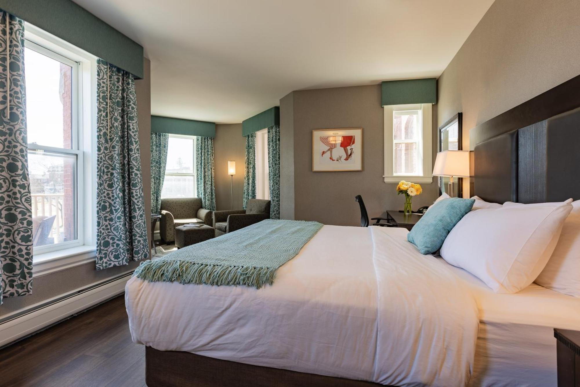 The Centennial Hotel Concord Extérieur photo