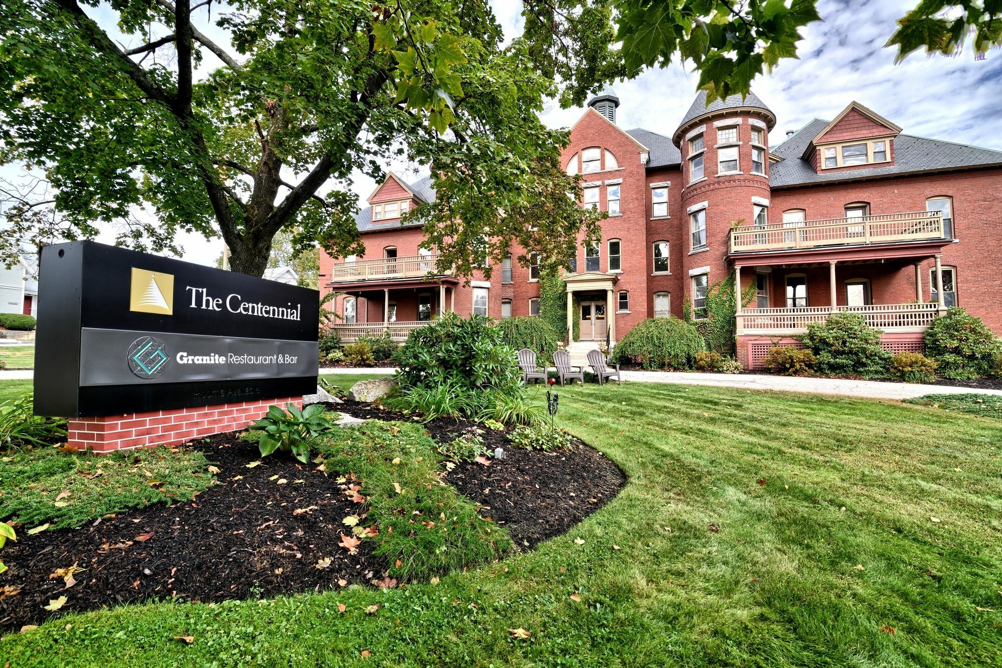 The Centennial Hotel Concord Extérieur photo